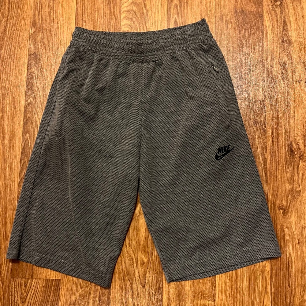 Nike Sportswear Athletic Shorts‎ Men XL Charcoal Grey Textured Mesh